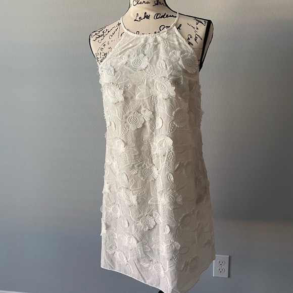 Dress - Picture 1 of 5